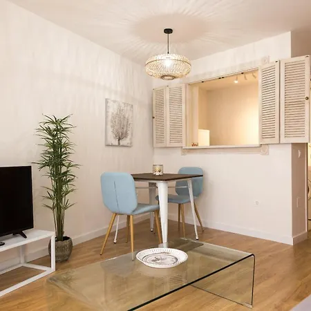 Urbe10 Plaza De La Merced Estudio Apartment Malaga
