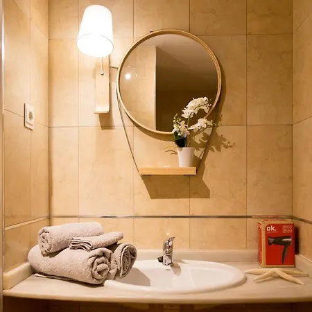 Urbe10 Plaza De La Merced Estudio Apartment Malaga